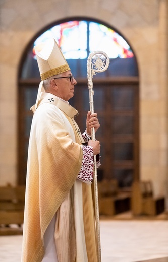 Liturgiczne rozpoczęcie posługi arcybiskupa koadiutora cz.2