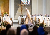 Liturgiczne rozpoczęcie posługi arcybiskupa koadiutora cz.2