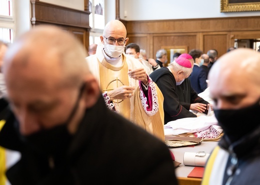 Liturgiczne rozpoczęcie posługi arcybiskupa koadiutora cz.2