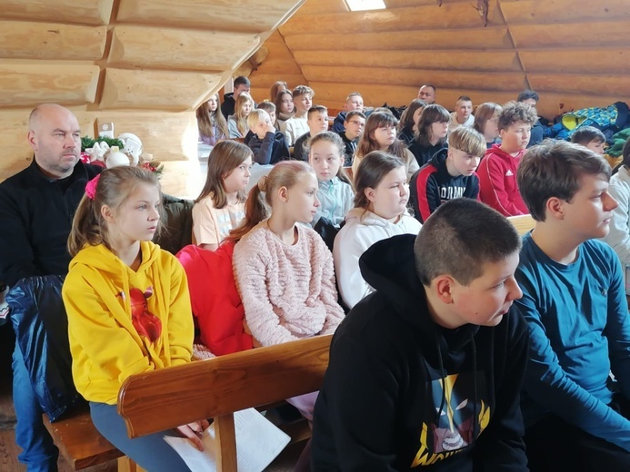Nowa Ruda-Słupiec. Zorganizowali młodym zimowisko 