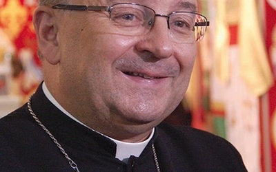 Abp Józef Życiński.