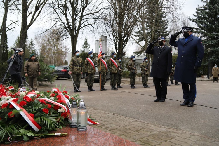 Obchody 82. rocznicy pierwszej masowej sowieckiej deportacji Polaków na Syberię