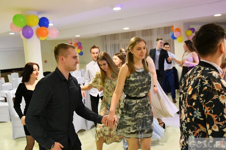 Zielona Góra. Bal Katolickiego Stowarzyszenia Młodzieży