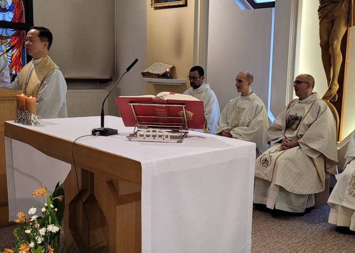 Abp Adrian Galbas odwiedził ząbkowicki DOM pallotynów