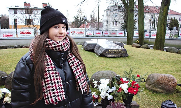 Eliza Pardyka  po raz pierwszy  na grób bł. ks. Jerzego przyjechała razem z rodzicami