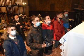 73 osoby z parafii w Dębicy-Latoszynie zawierzyły się Matce Bożej na Jasnej Górze