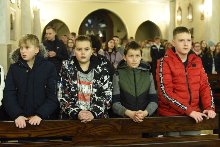 Młodzi w Trzetrzewinie