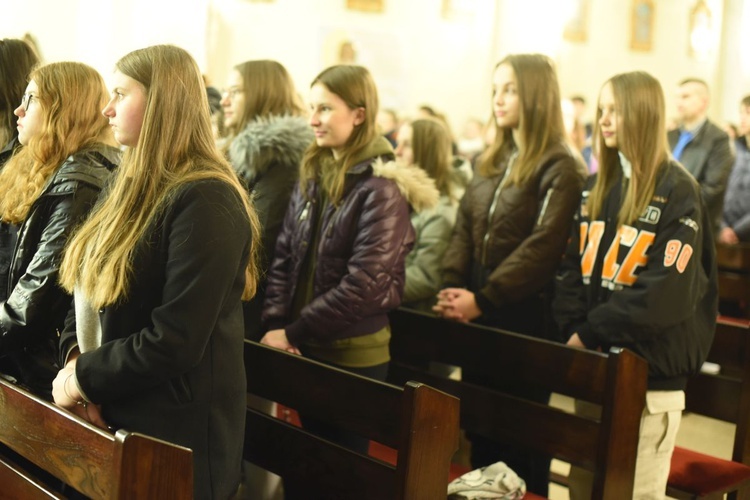 Młodzi w Trzetrzewinie