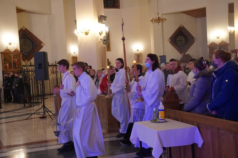 Modlitwa uwielbienia u św. Maksymiliana M. Kolbego we Wrocławiu