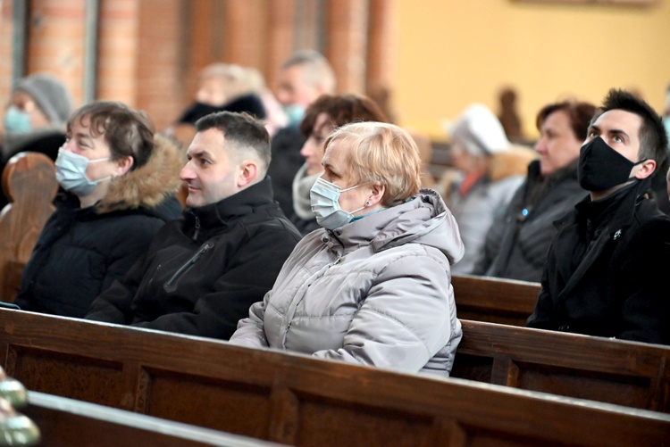 Msza św. i spotkanie w ramach konsultacji synodalnych