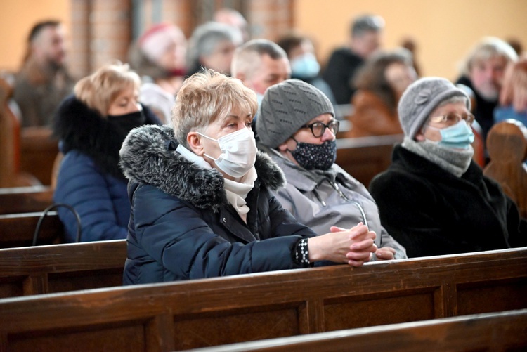 Msza św. i spotkanie w ramach konsultacji synodalnych