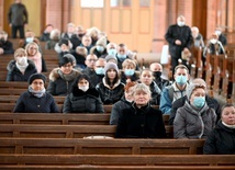 Msza św. i spotkanie w ramach konsultacji synodalnych