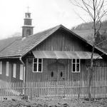 Prowizoryczna kaplica, która służyła wiernym w Obidzy.