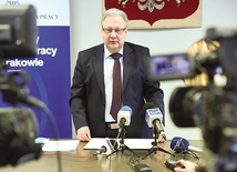 	– Na szczęście wzrasta społeczna świadomość zasad BHP, o czym świadczą zgłoszenia o nieprawidłowościach, które otrzymujemy od osób postronnych – mówi B. Zygadło. 