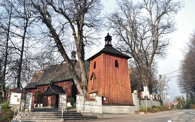 Obecną świątynię wybudowano w 1553 roku.