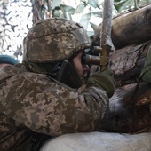 Ukraiński minister obrony: wróg rozpoczął intensywny ostrzał naszych oddziałów na wschodzie
