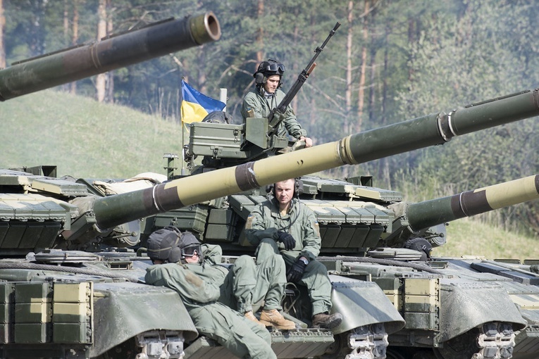 Siły Zbrojne Ukrainy: pięć rosyjskich samolotów i helikopter zestrzelone na wschodzie kraju