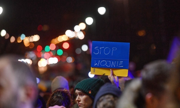 Śląskie. Wojna na Ukrainie. Ukraińcy mieszkający w Polsce: nasze rodziny chowają się po piwnicach