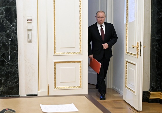 W. Brytania: Putin i Ławrow dodani do listy objętych sankcjami