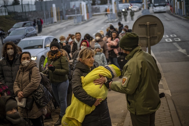 MSZ: Chcesz pomóc Ukrainie? Rząd uruchamia mechanizm koordynacji pomocy humanitarnej