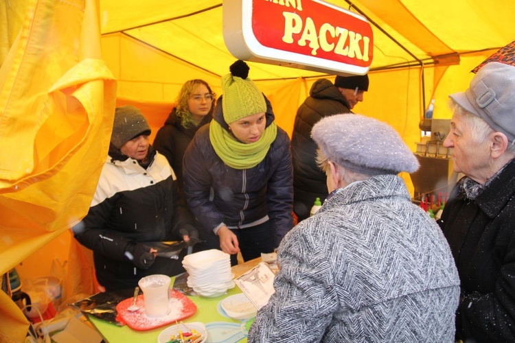 "Pączek dla Wiktorka" na rynku w Żywcu