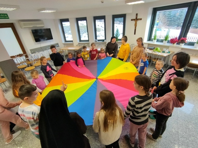 Z Dąbrówki na zimowisko