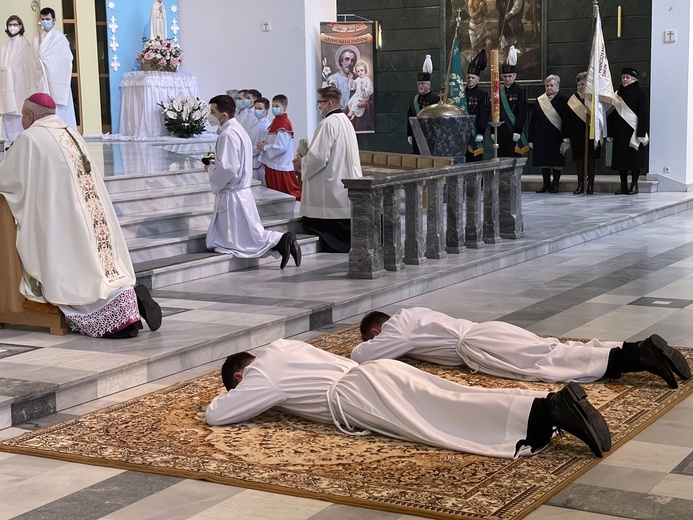 Bieruń Nowy. Święcenia diakonatu 