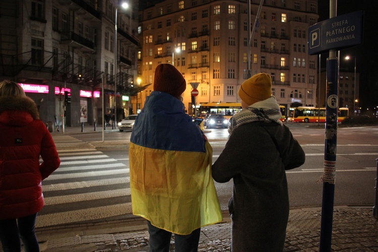 Broń dla Ukrainy! Protest przed rosyjską ambasadą [GALERIA ZDJĘĆ] 