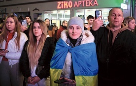 ▲	Podczas wiecu poparcia dla Ukrainy w Opolu.