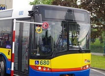 Zbiórka darów w autobusie