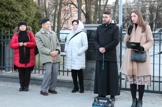 Różańcowa modlitwa o pokój