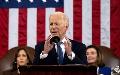 Biden: Sześć dni temu Władimir Putin chciał wstrząsnąć fundamentem wolnego świata, ale się przeliczył