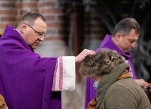 Bp Grzybowski: Pokuta, modlitwa, post i nawrócenie to nasza broń przeciw złu