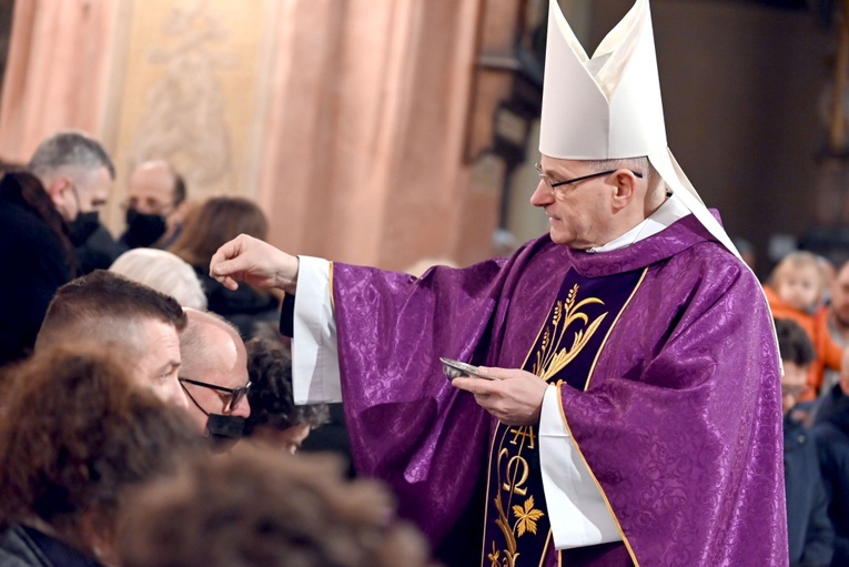 Środa Popielcowa w świdnickiej katedrze