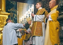 Msza św. za Ukrainę odprawiana w królewskiej katedrze  na Wawelu.