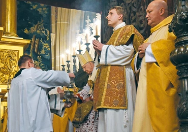 Msza św. za Ukrainę odprawiana w królewskiej katedrze  na Wawelu.