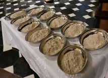 Rozpoczęcie Wielkiego Postu w archikatedrze oliwskiej 2022