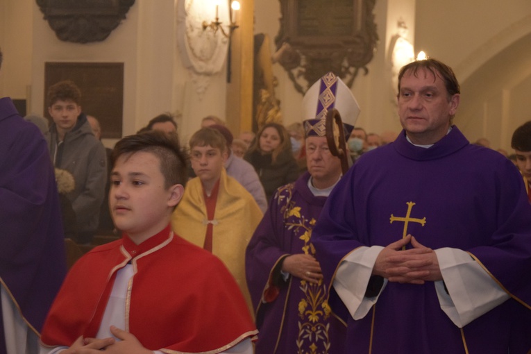 Środa Popielcowa w katedrze łowickiej