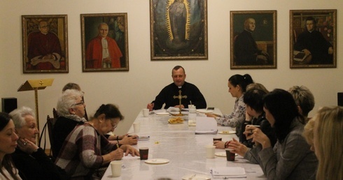 Lubań. Spotkanie dla kobiet z Rut w tle