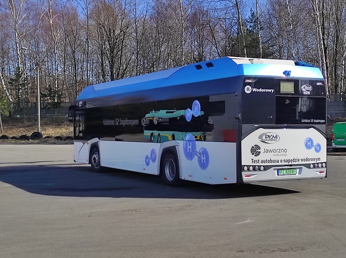 Jaworzno. Po ulicach miasta jeździ pierwszy w Polsce autobus wodorowy