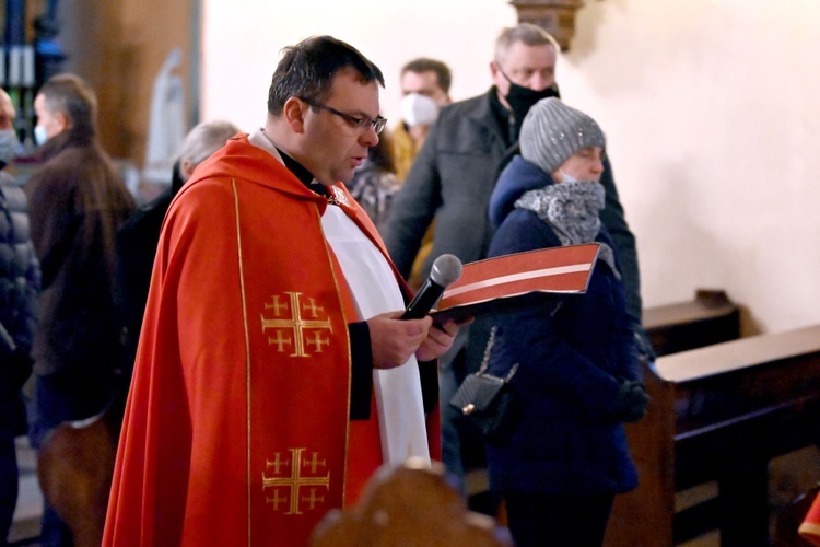 Droga Krzyżowa za ofiary nadużyć