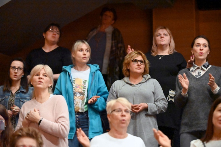 Są "córkami Króla". 200 kobiet na konferencji w Strzegomiu
