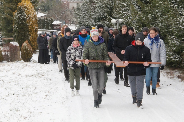 Kąclowa. Modlitwa i spotkanie młodych z okręgu krynickiego