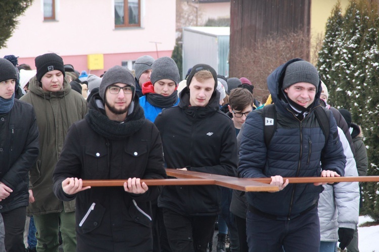 Kąclowa. Modlitwa i spotkanie młodych z okręgu krynickiego