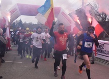 Uczestnicy biegu na 10 km.