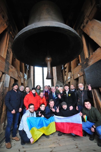 Dzwon Zygmunt dzwonił na znak solidarności z Ukrainą