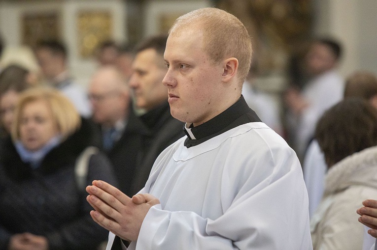 Obłóczyny w WMSD. Założyli "mundury", idą na wojnę