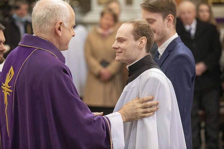 Obłóczyny w WMSD. Założyli "mundury", idą na wojnę