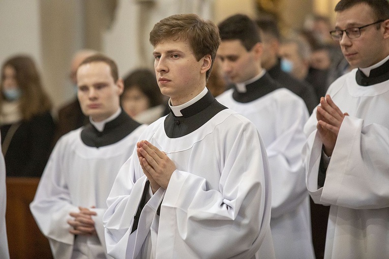 Obłóczyny w WMSD. Założyli "mundury", idą na wojnę