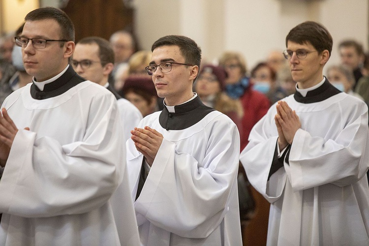 Obłóczyny w WMSD. Założyli "mundury", idą na wojnę